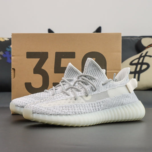 Ultra Static Glow – Klasičan stil. Noćni sjaj.