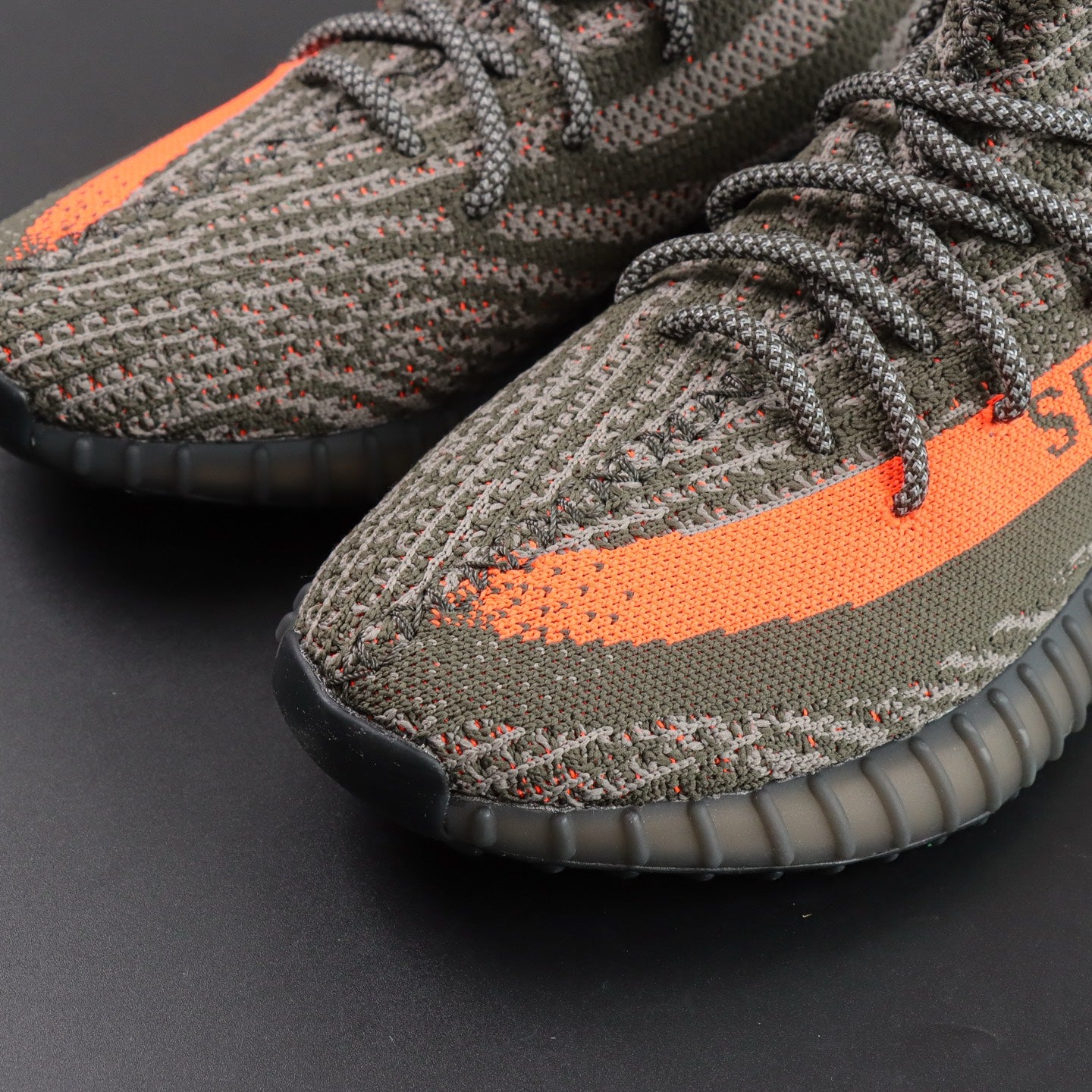 Yeezy Carbon Belluga