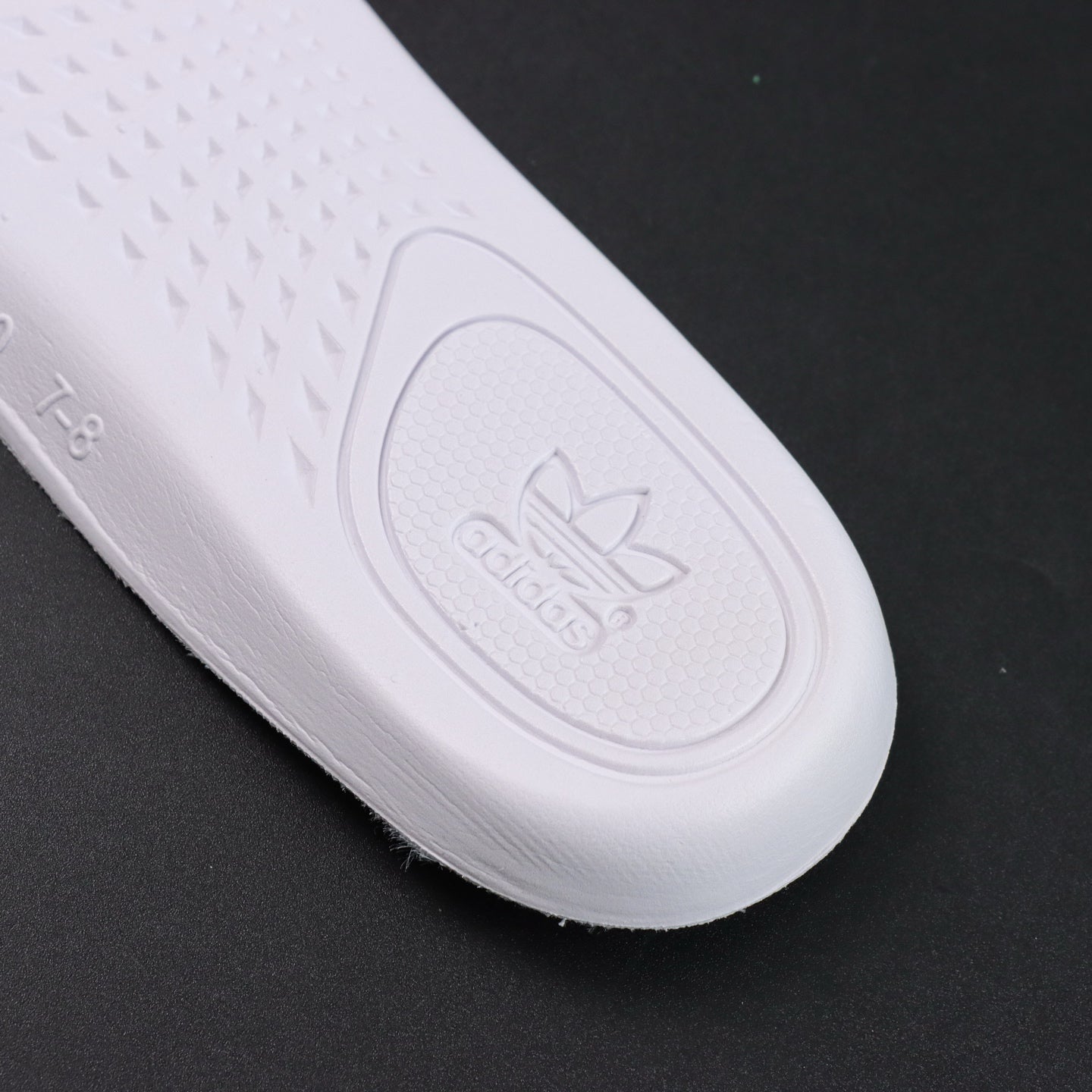 Ultra Boost Blue Ice – Čist stil sa ledenim detaljem