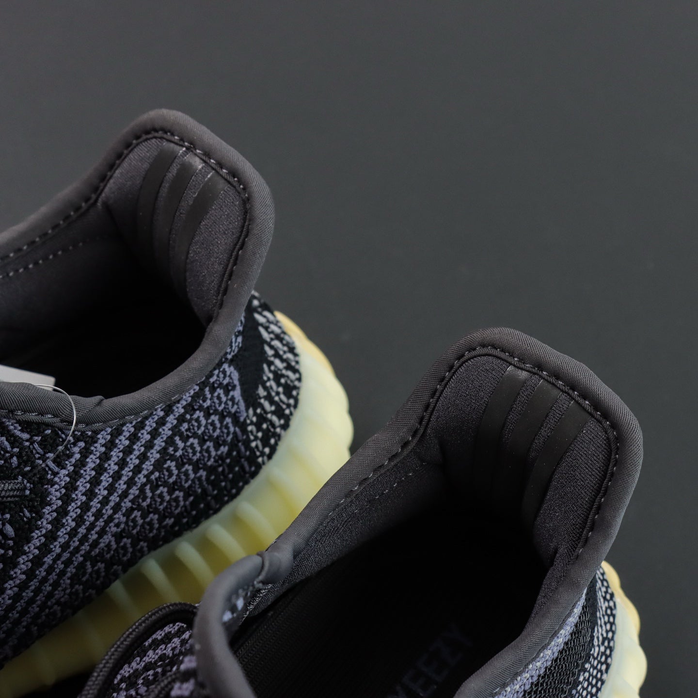 Ultra Shadow Asriel – Futuristički stil u crnoj silueti