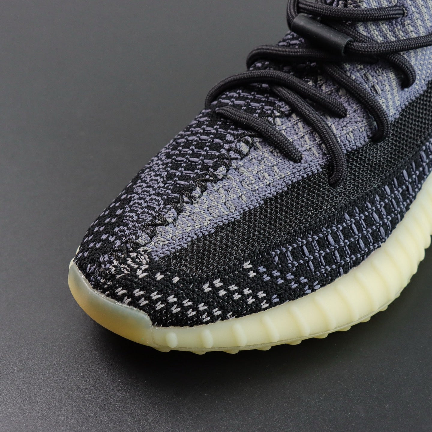 Ultra Shadow Asriel – Futuristički stil u crnoj silueti