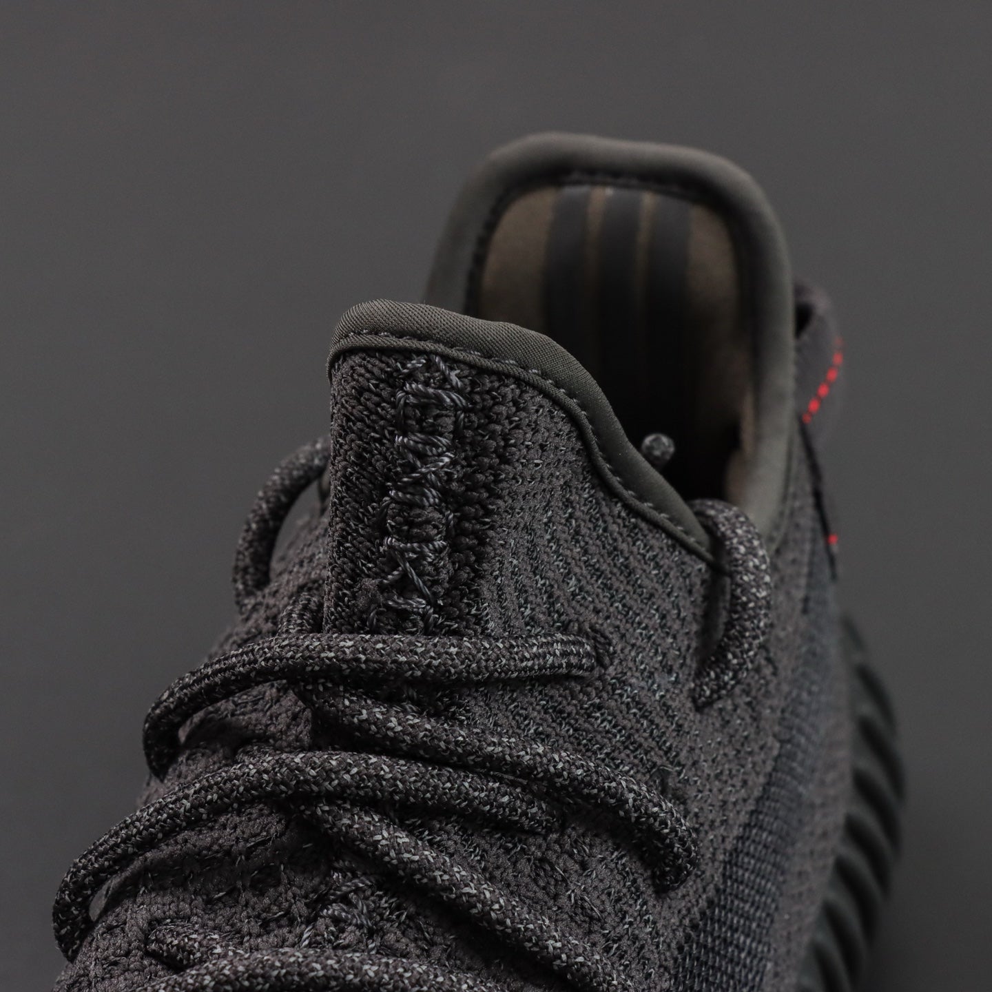 Yeezy Boost 350 v2 – Black Reflective