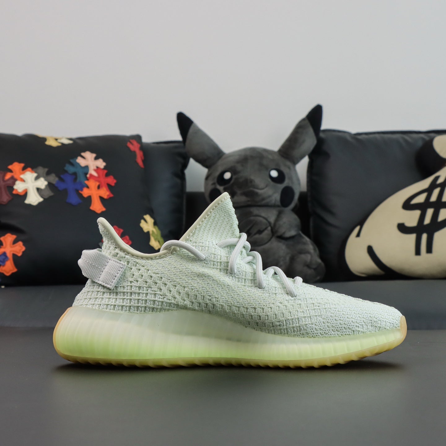 Ultra Hyperspace – Svetlo budućnosti na tvojim nogama