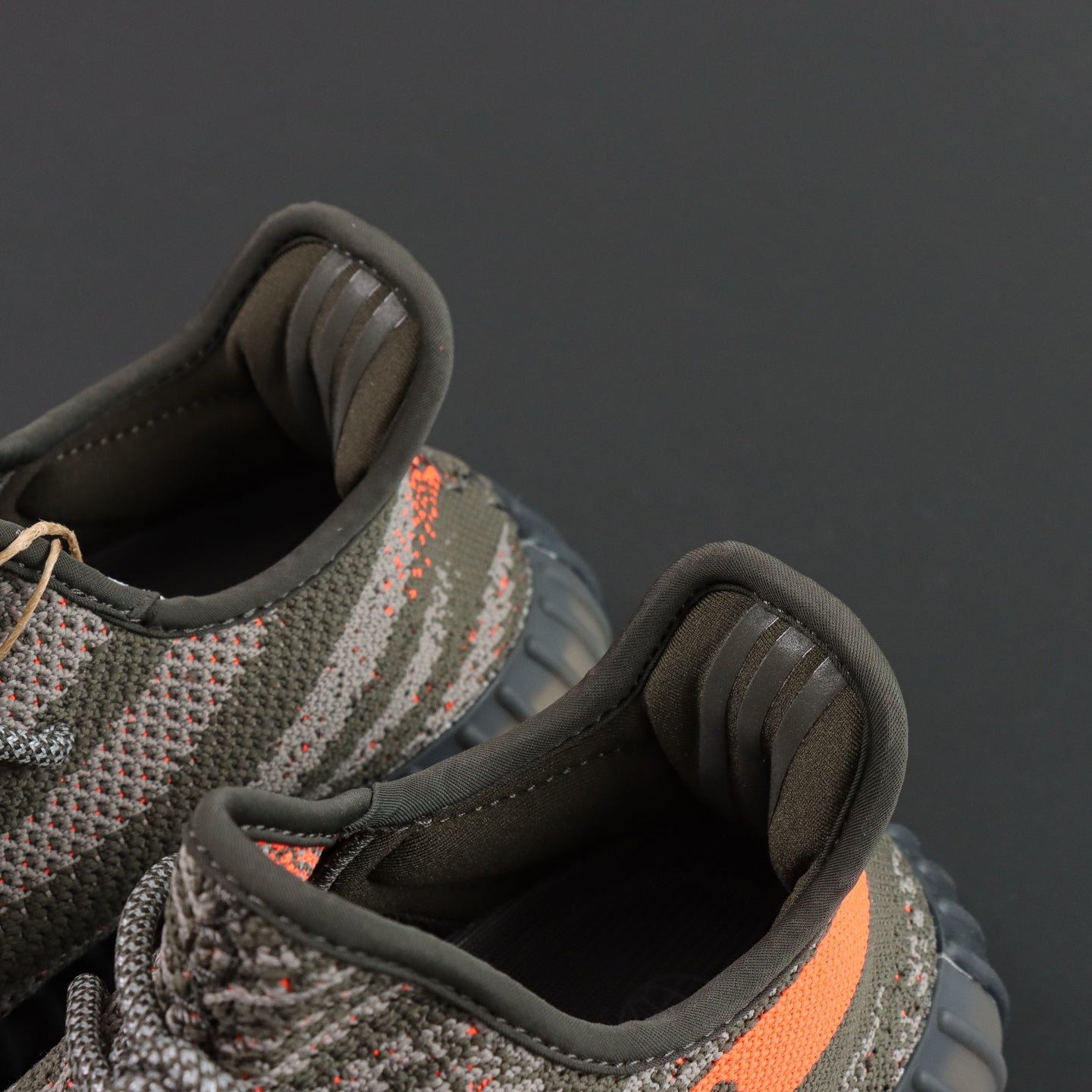 Yeezy Carbon Belluga