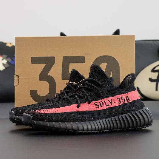 Ultra Shadow Black Red – Tihi luksuz & agresivan stil