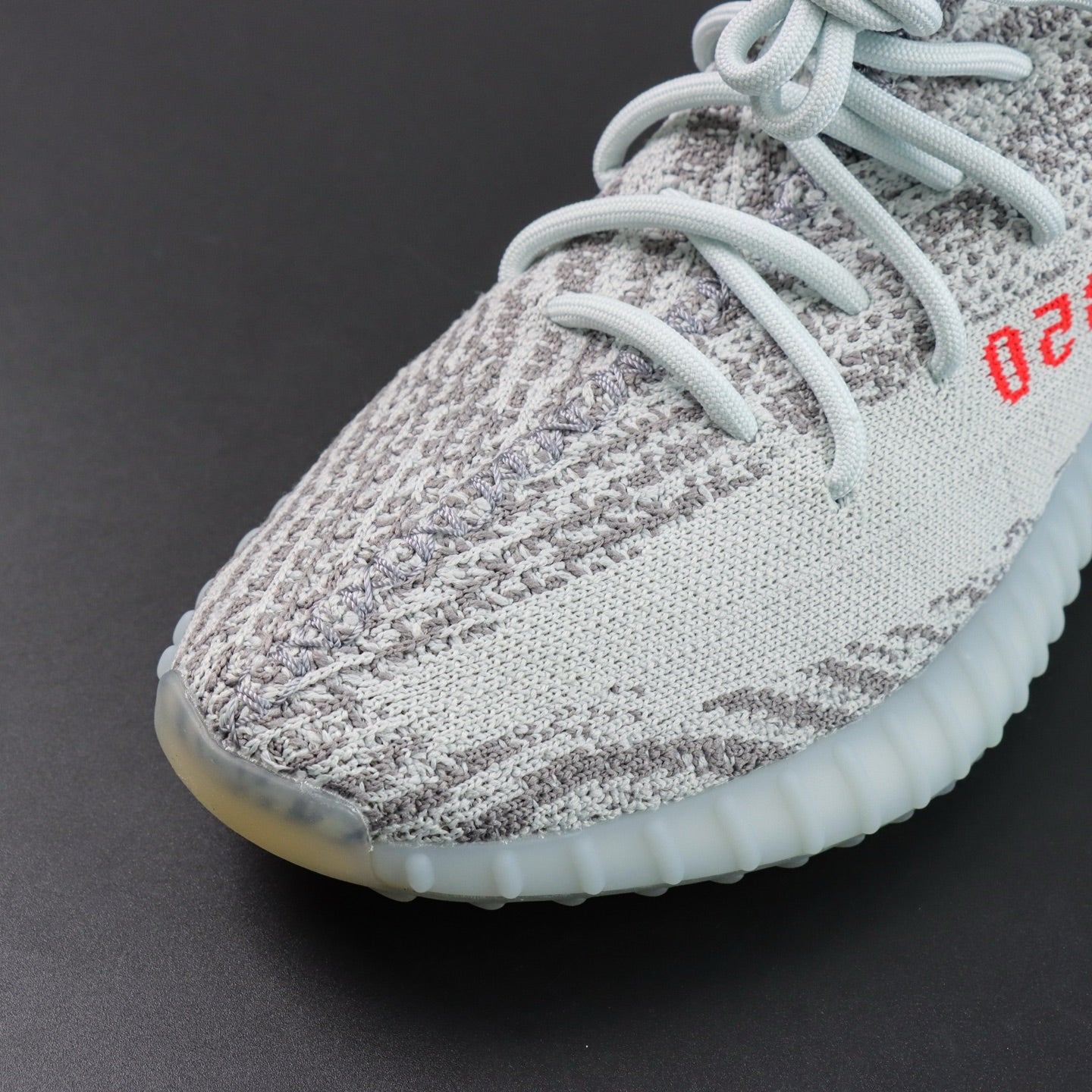 Ultra Boost Blue Ice – Čist stil sa ledenim detaljem