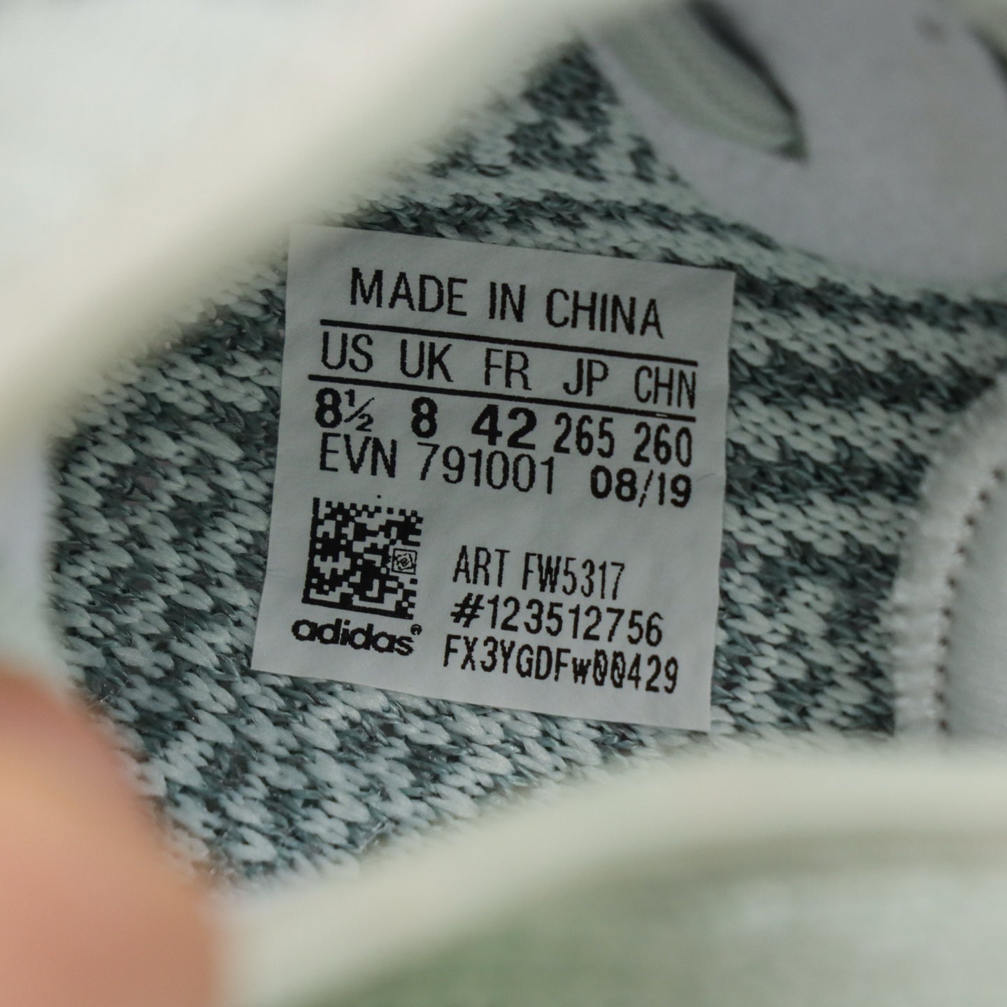 Ultra Cloud White – Čist stil. Čista energija.