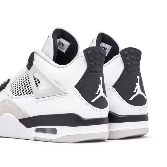 Air Jordan 4 - Military Black