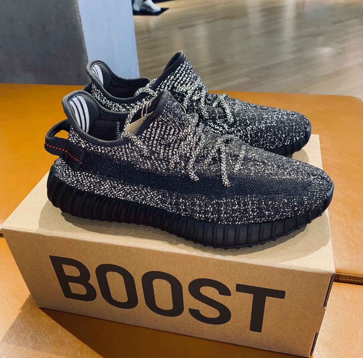 Yeezy Boost 350 v2 – Black Reflective