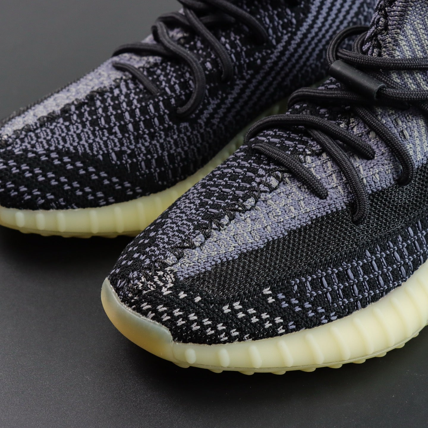 Ultra Shadow Asriel – Futuristički stil u crnoj silueti