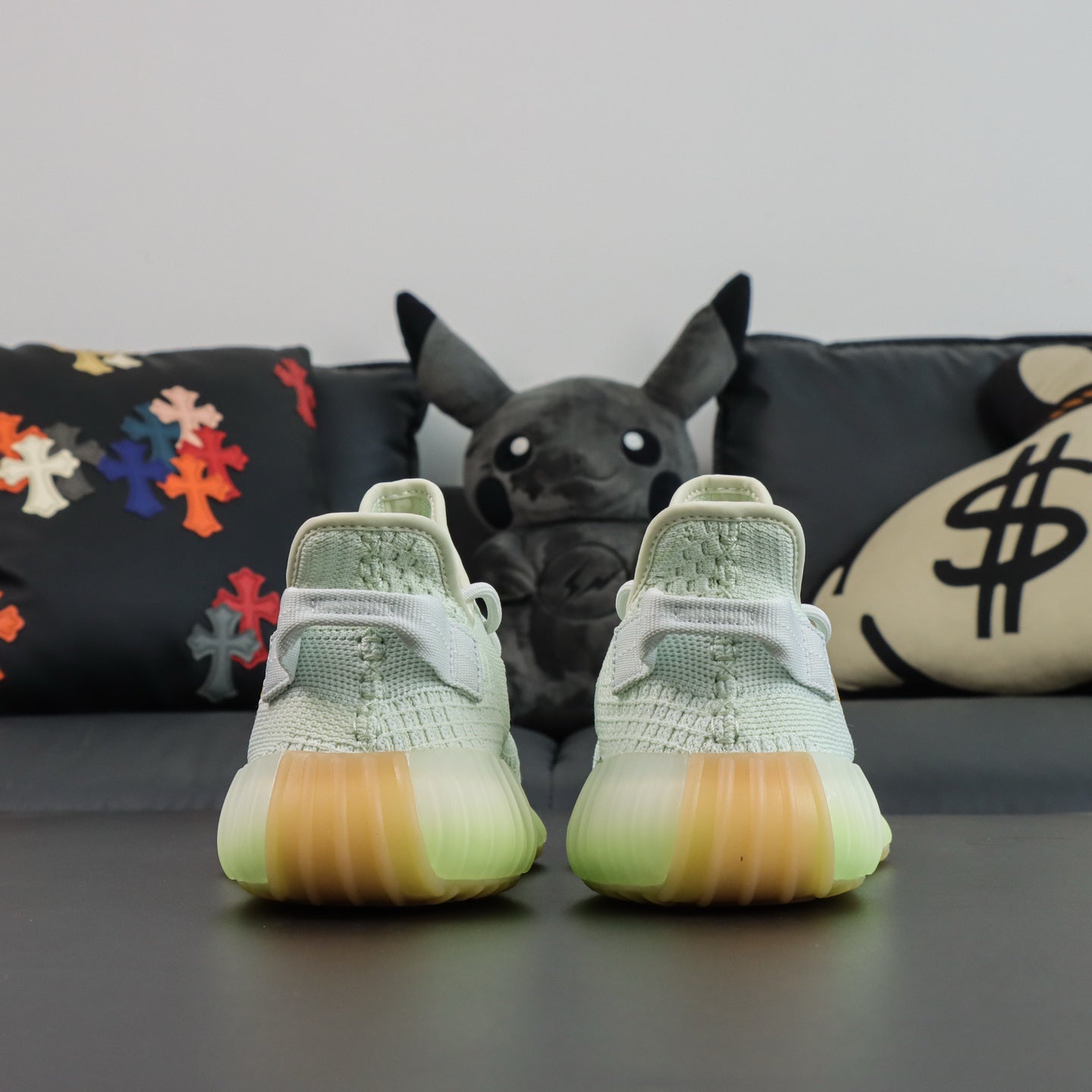 Ultra Hyperspace – Svetlo budućnosti na tvojim nogama