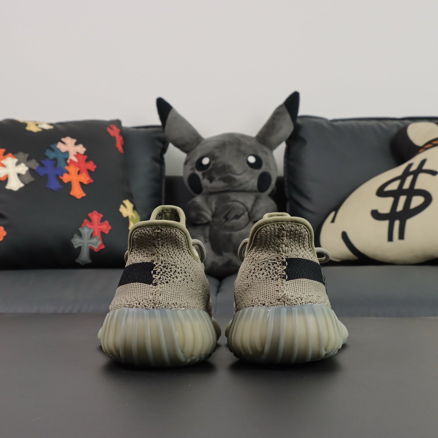 Ultra Granite – Gradska tišina. Kamena stabilnost.