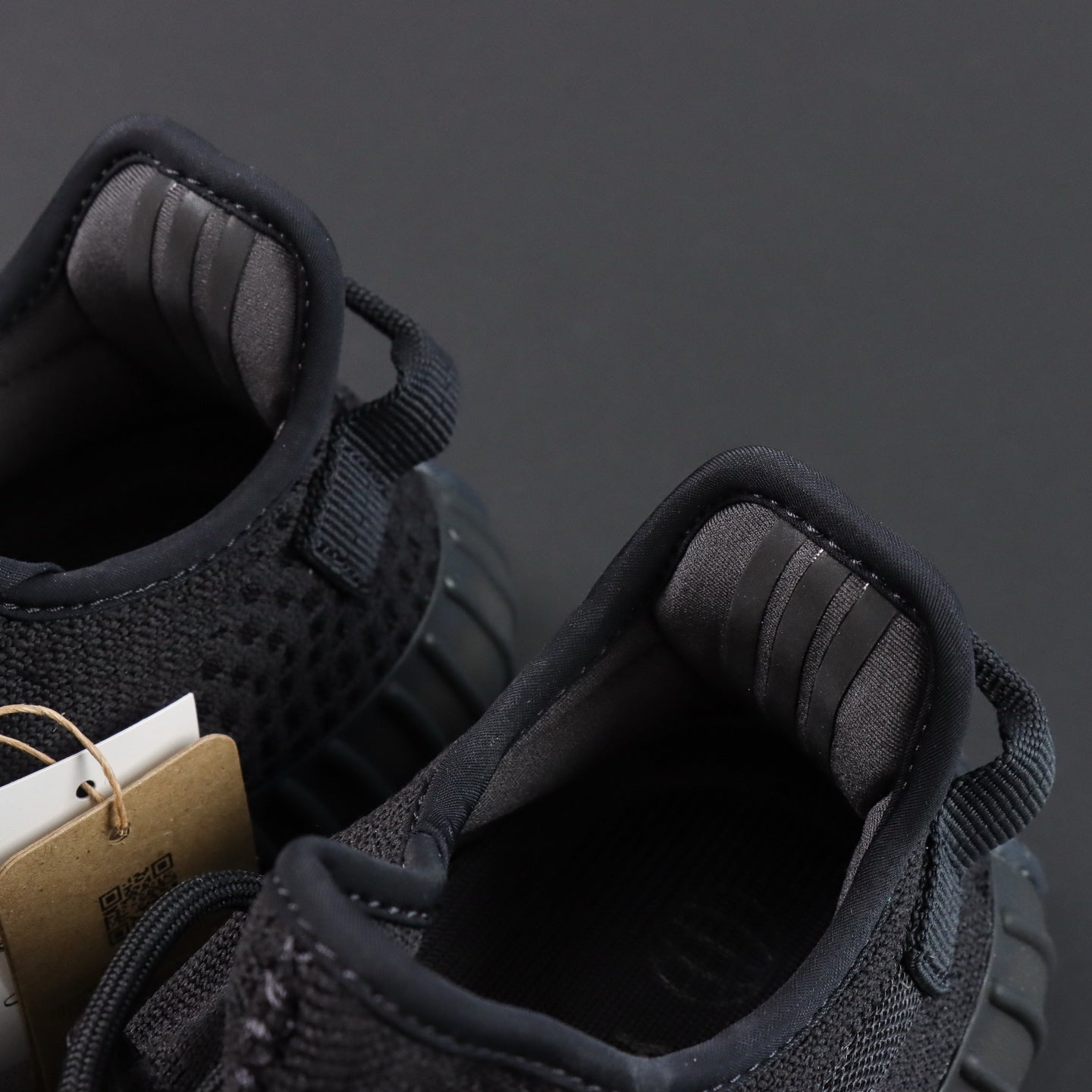 Ultra Onyx – Tvoje najcrnje patike. I najjače.