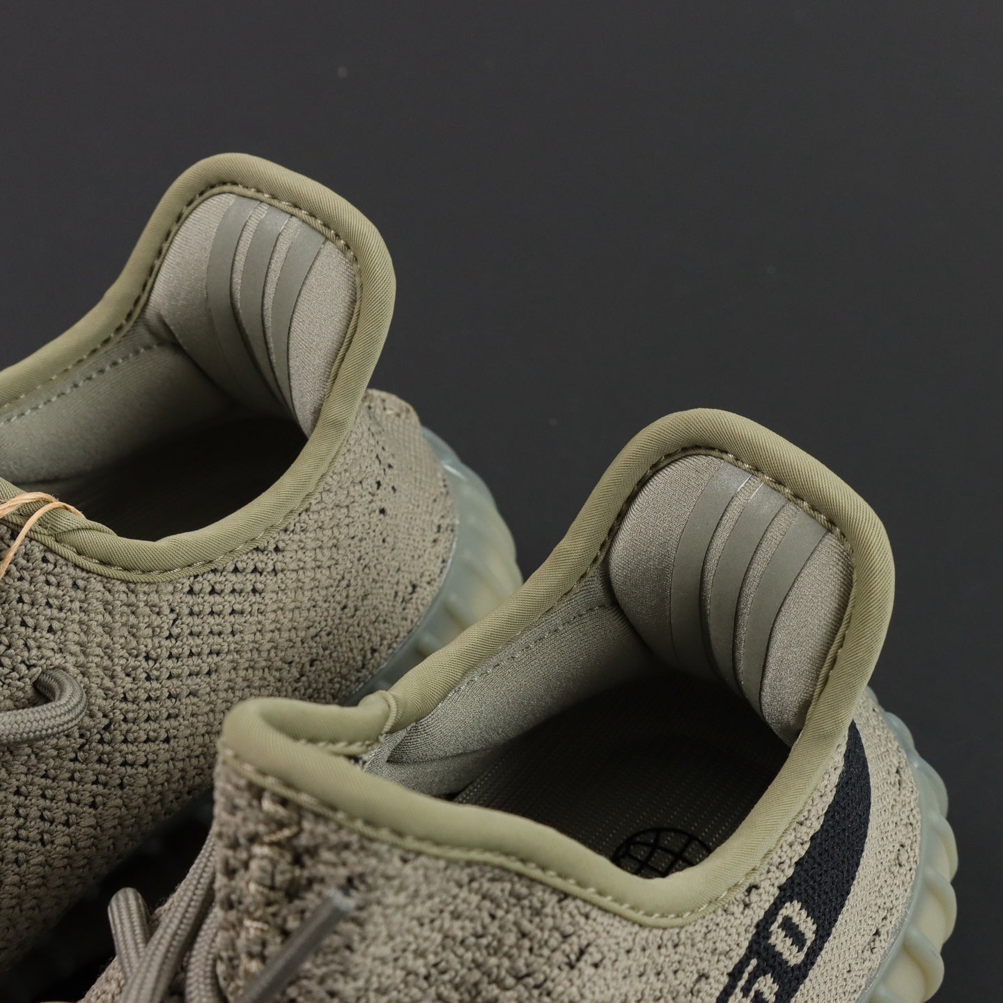 Ultra Granite – Gradska tišina. Kamena stabilnost.