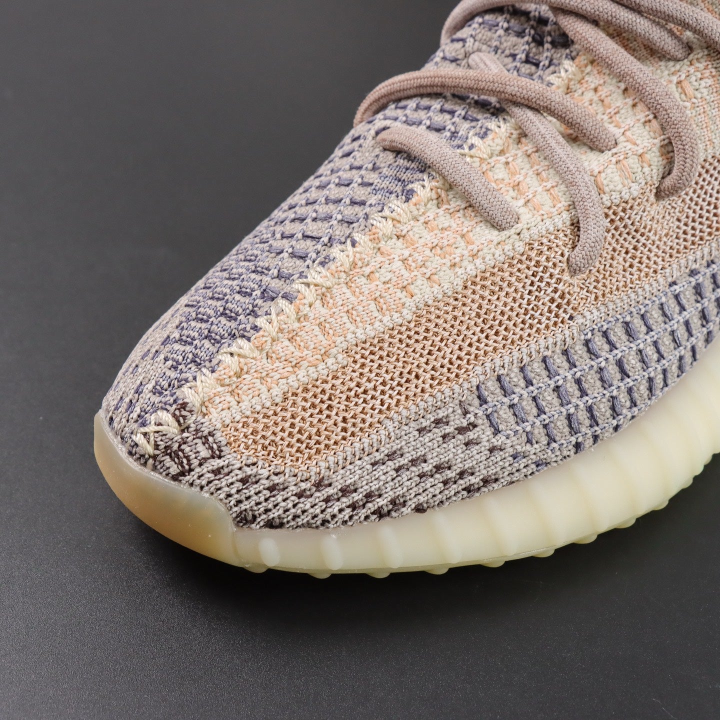 Ultra Ash Pearl – Minimalizam & Udobnost u jednom