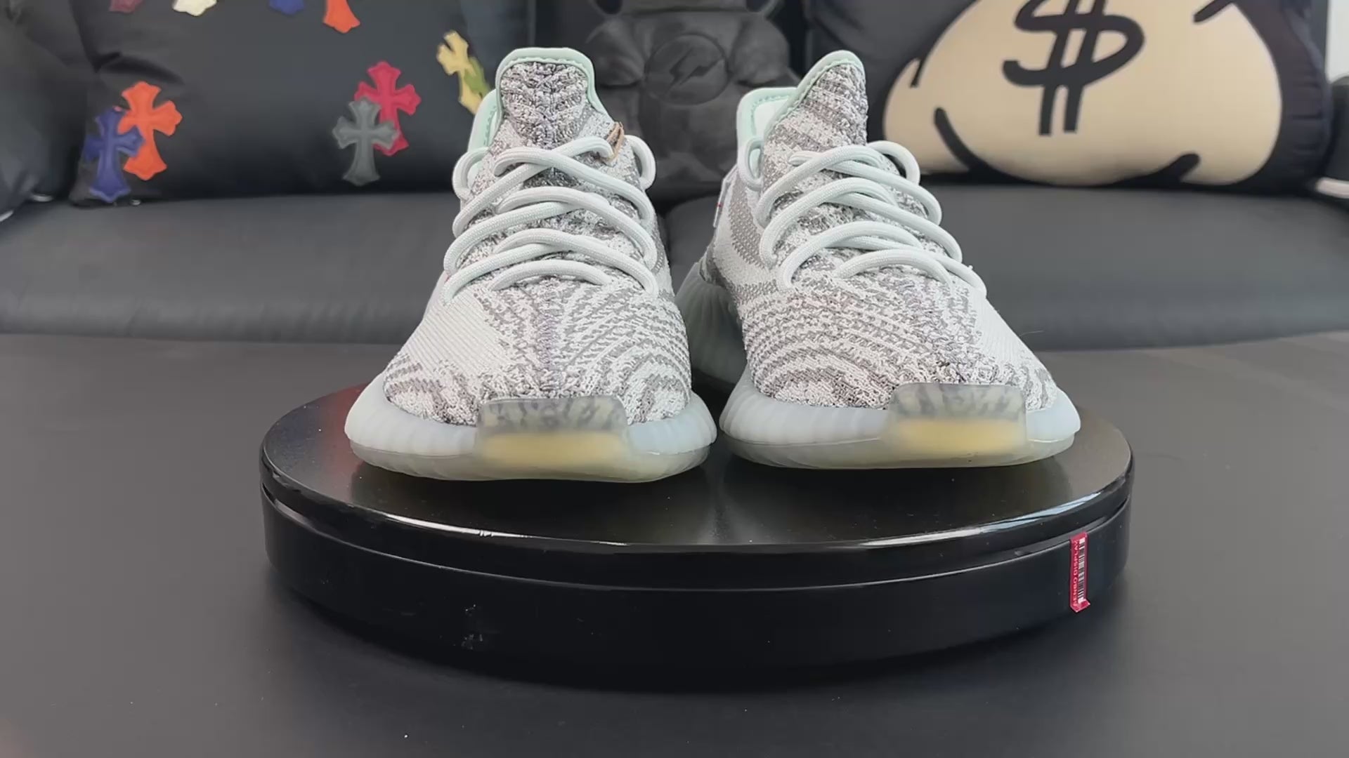 Ultra Boost Blue Ice – Čist stil sa ledenim detaljem