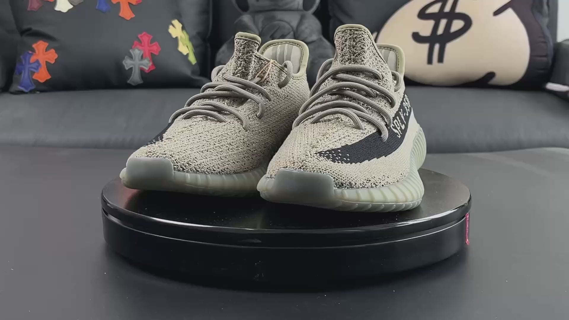 Ultra Granite – Gradska tišina. Kamena stabilnost.