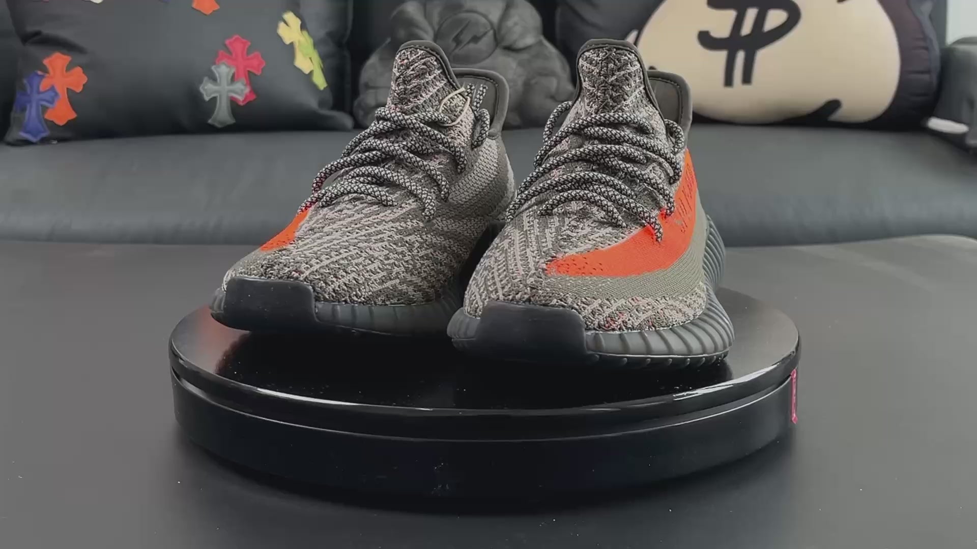 Yeezy Carbon Belluga