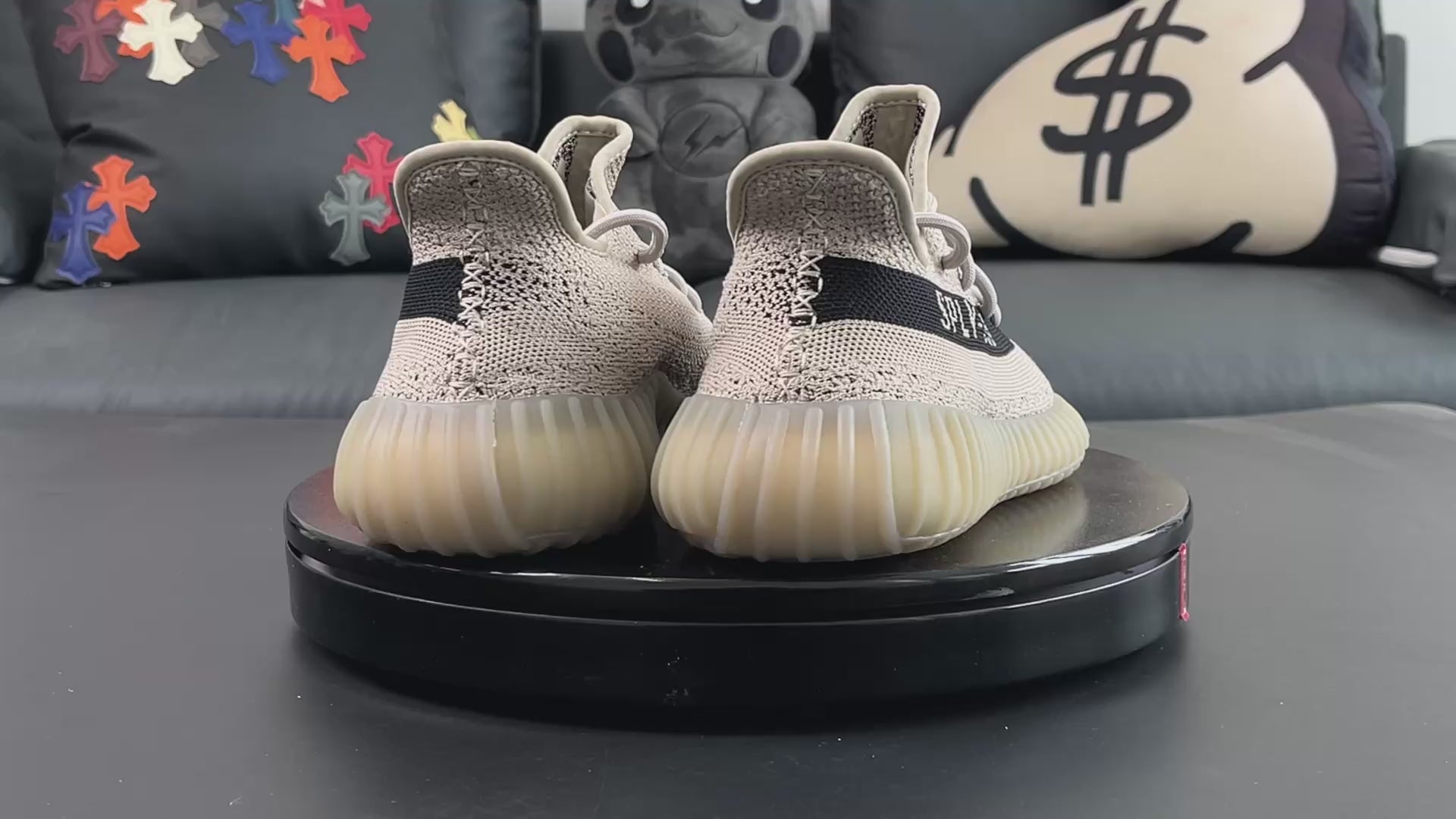 Ultra Slate Core – Siva tišina. Brutalna udobnost.