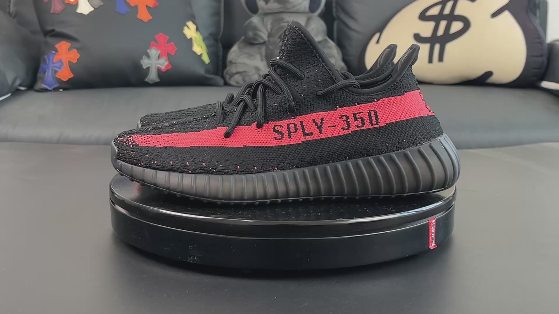 Ultra Shadow Black Red – Tihi luksuz & agresivan stil